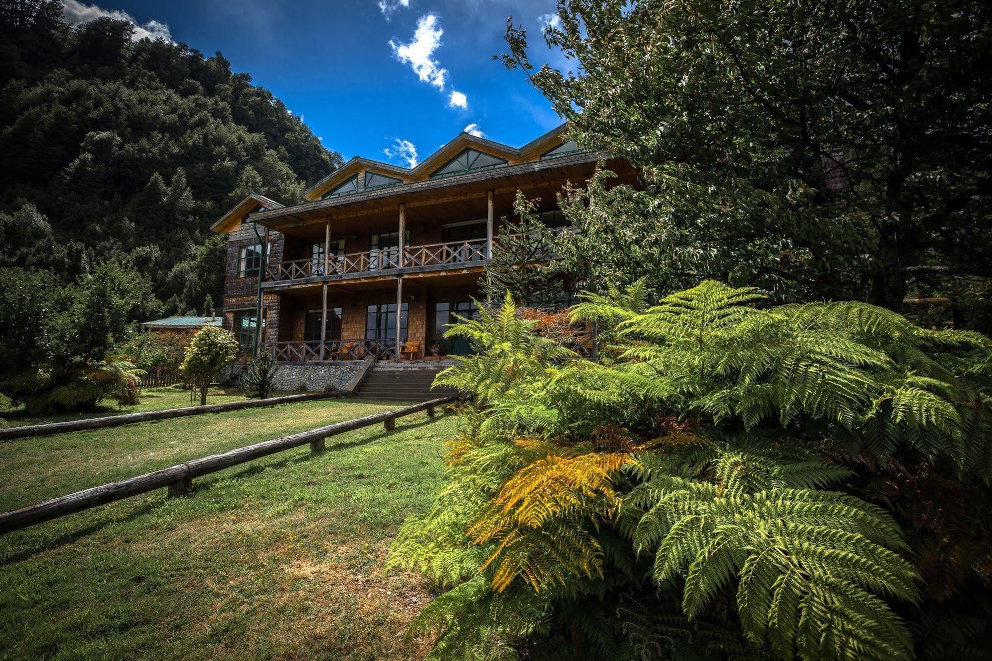 Mitico Puelo Lodge Las Gualas Kültér fotó